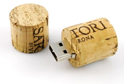 cork-usb-flash-drive-1-23186